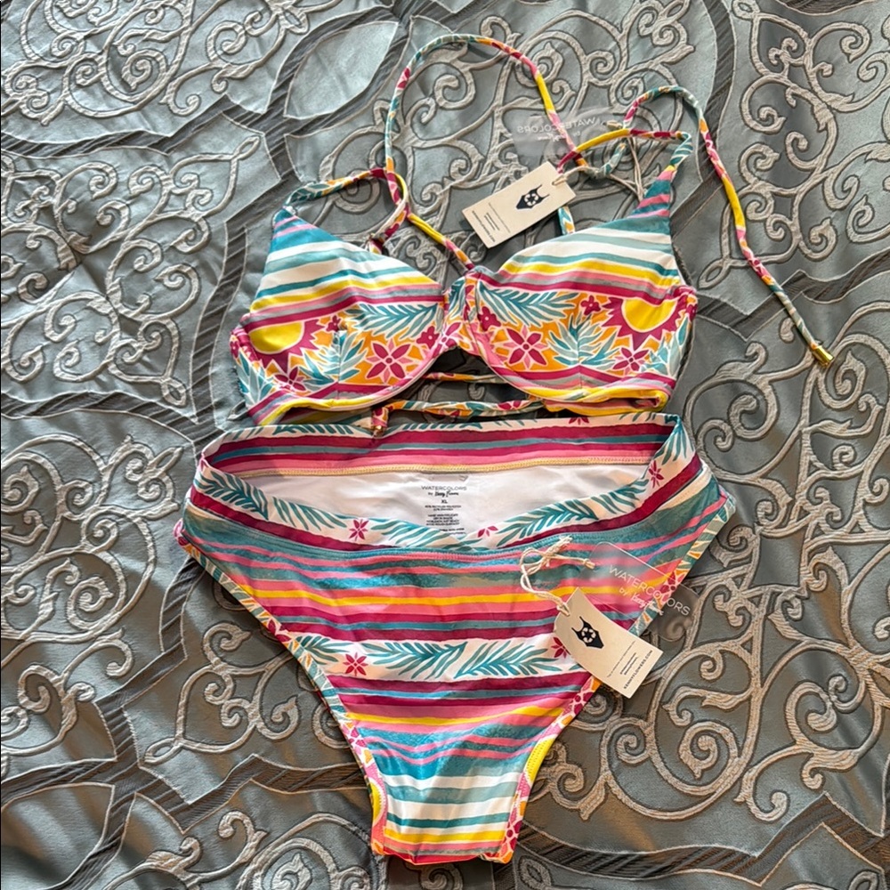 NWT The Mayakoba Colorful Two Piece Kenny Flowers Swimsuit